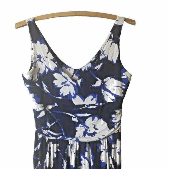 Adrienne Vittadini Dresses & Skirts - Adrienne Vittadini Maxi Dress Blue White Floral